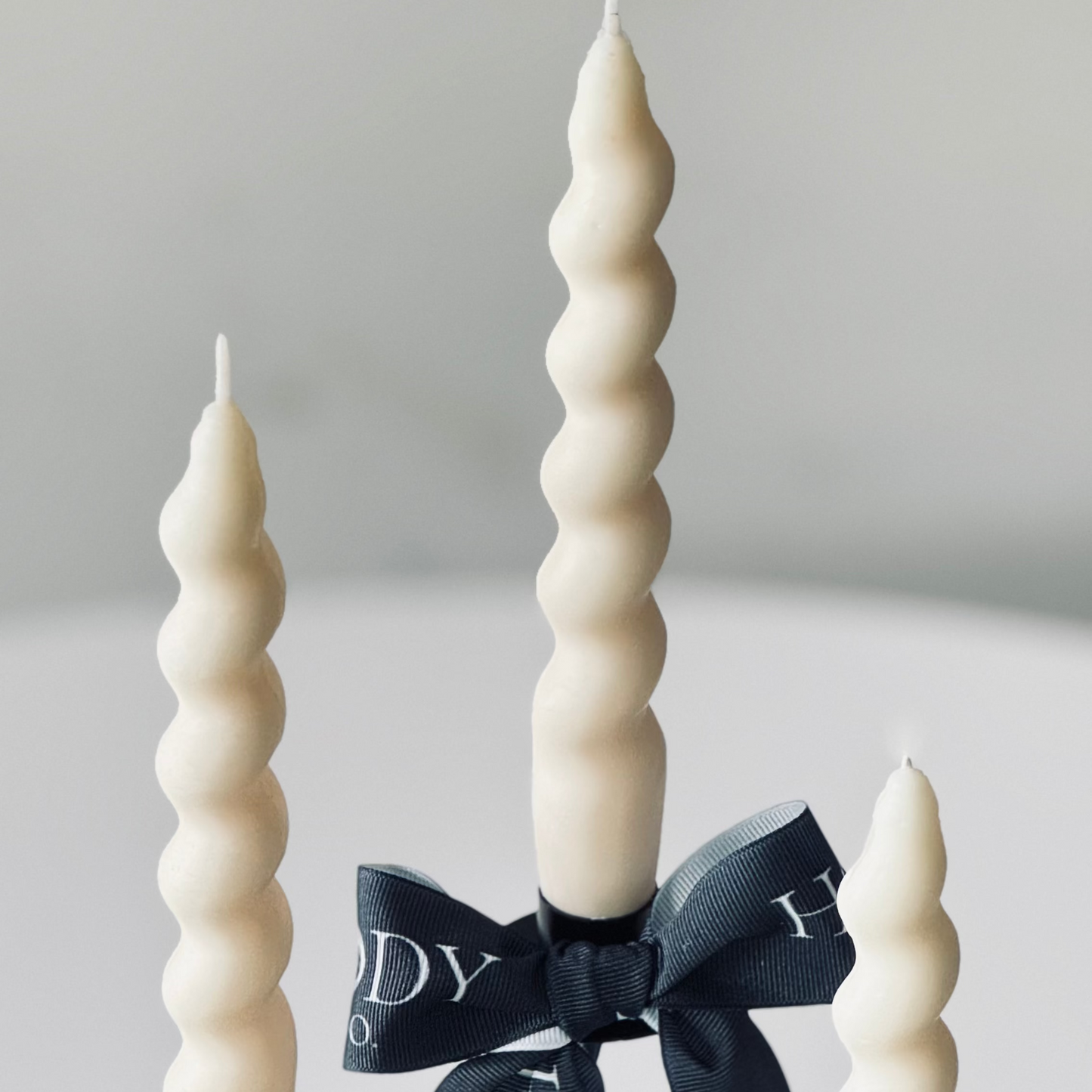 Waveform Taper Candle – Sculptural Spiral Design
