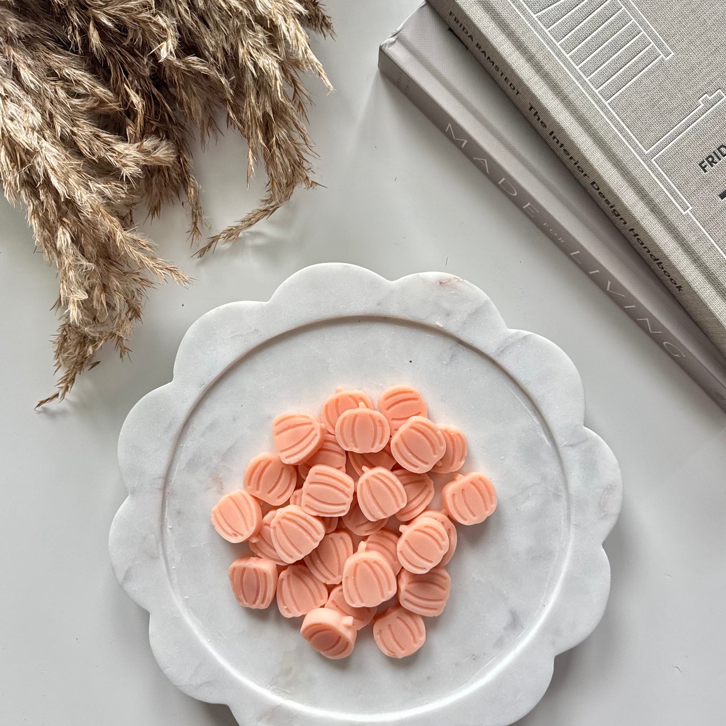 Pumpkin Glow – Mini Pumpkin Wax Melts (Fall Collection)